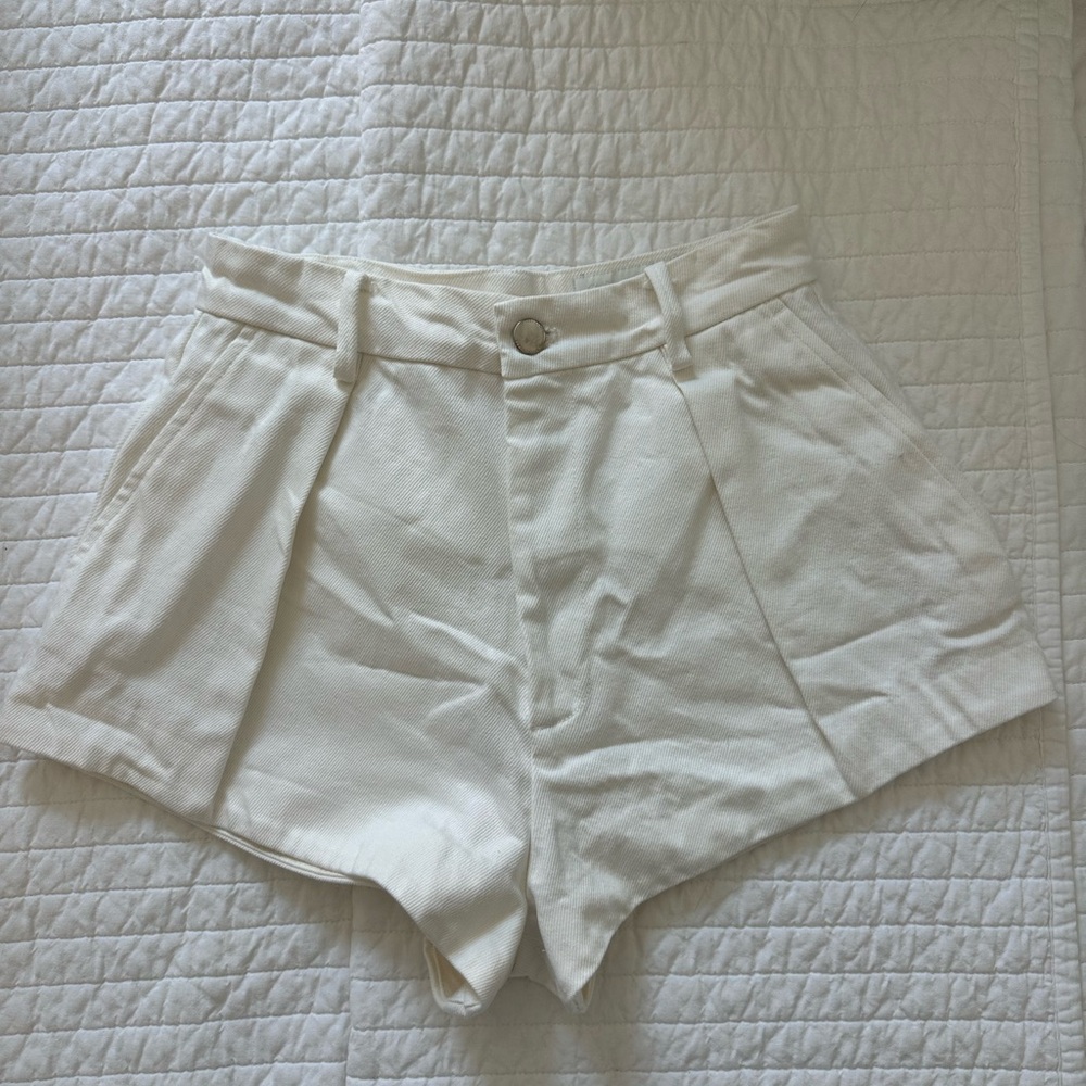PLEATED SHORTS ZW COLLECTION